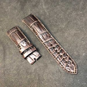 Женский коричневый ремешок к часам Franck Muller Cintree Curvex из кожи крокодила